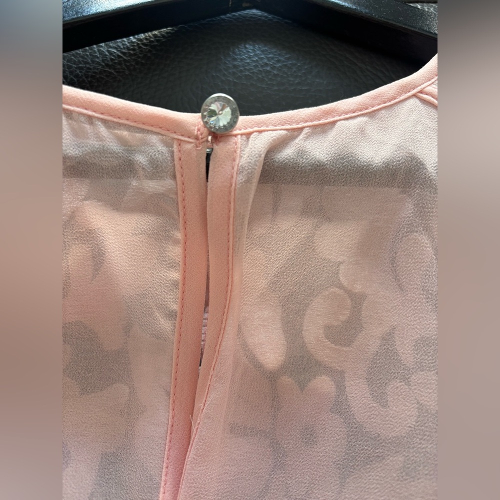 Women’s Little Mistress of London Blush Pink Floral Detail Chiffon Dress Size 8 - Picture 7 of 12